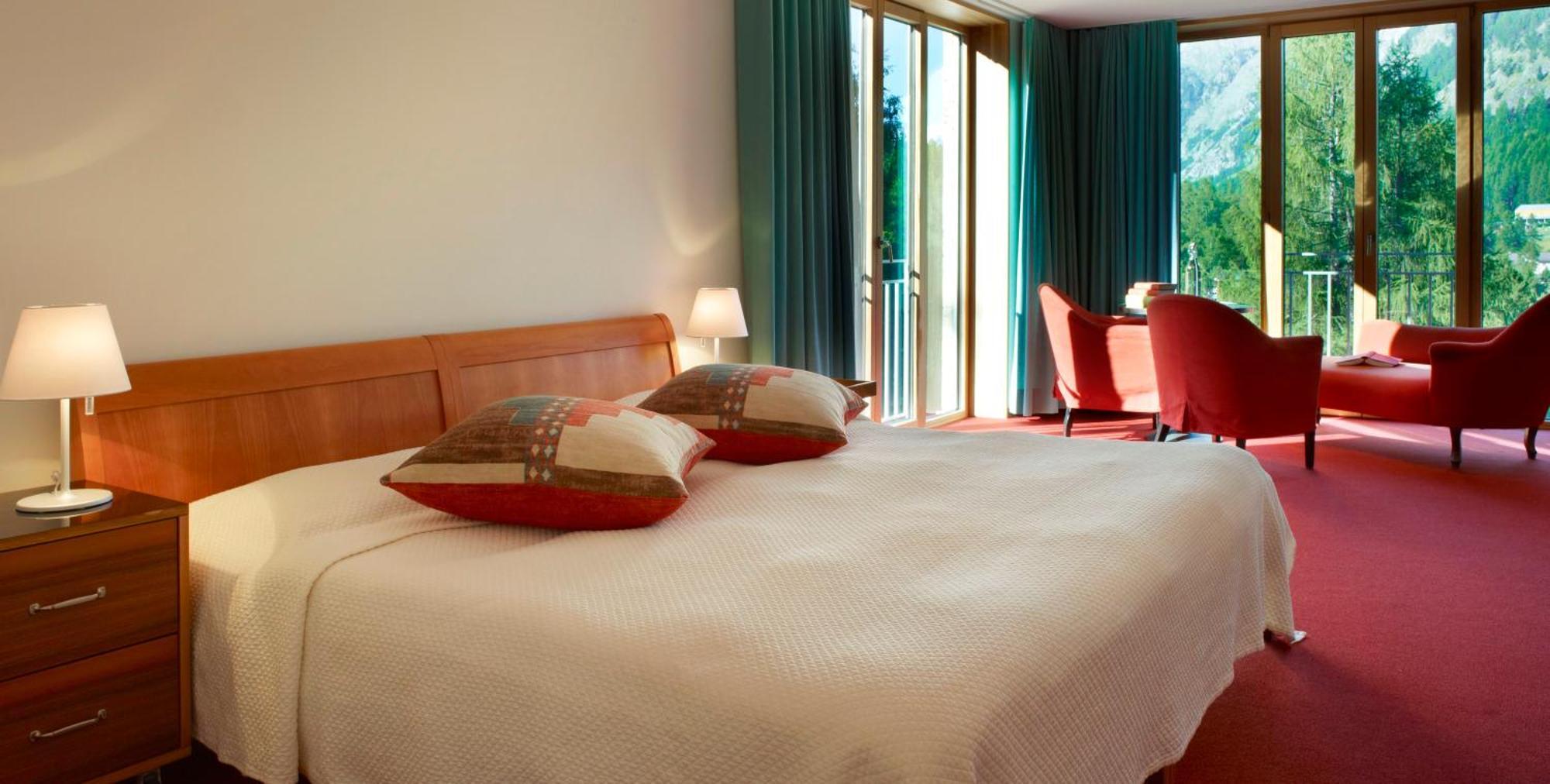 Hotel Saratz 폰트레시나 외부 사진