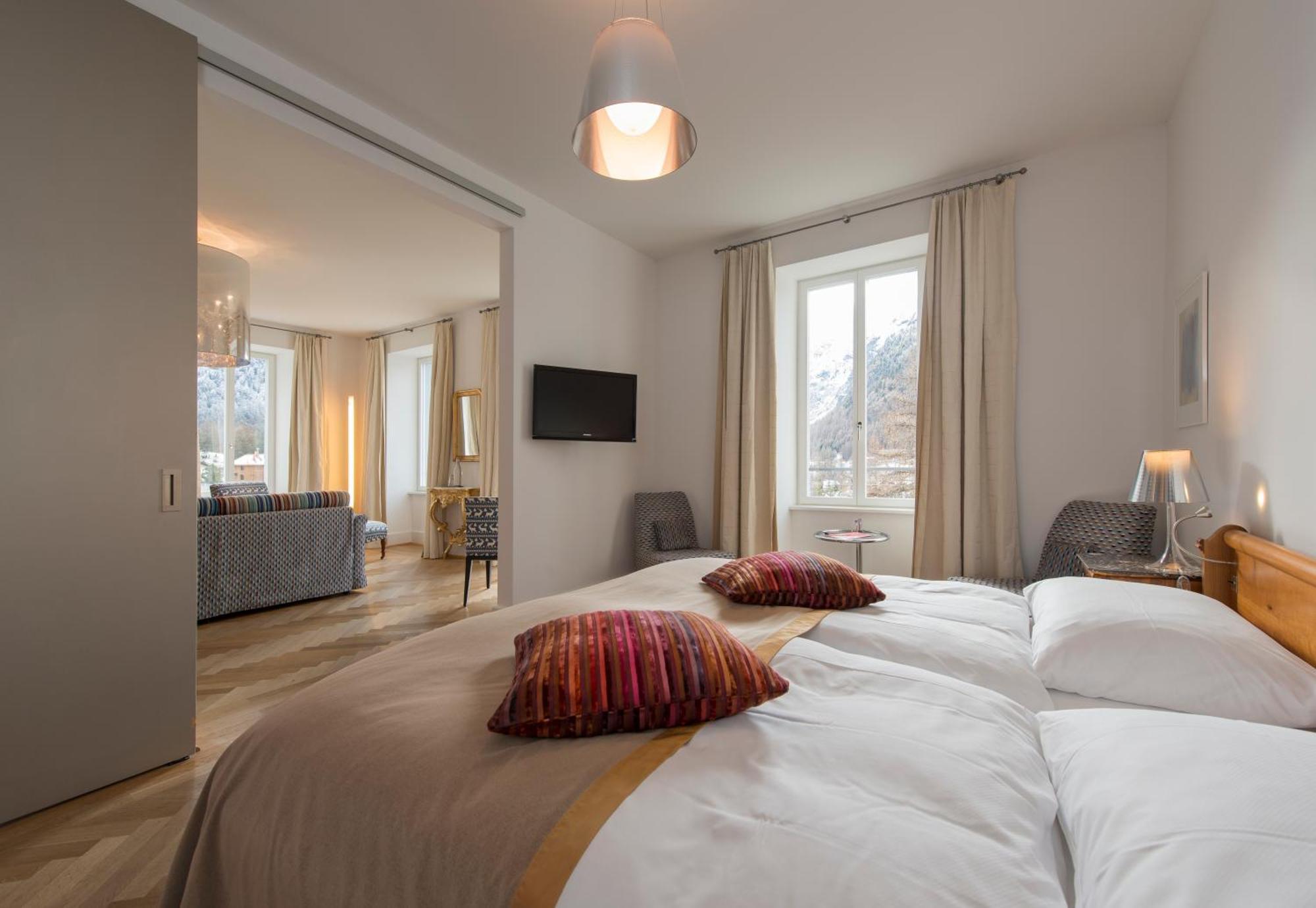 Hotel Saratz 폰트레시나 외부 사진