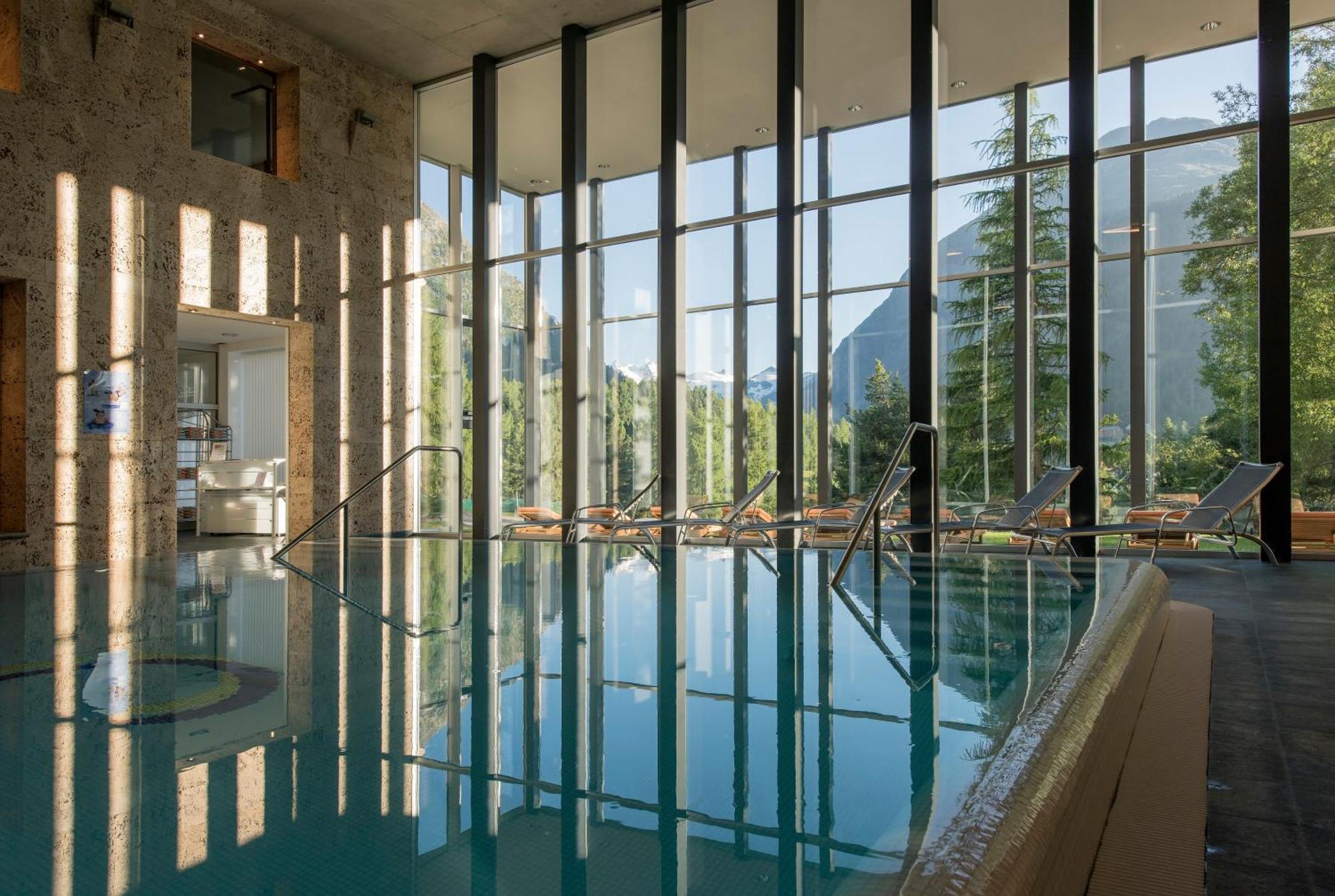 Hotel Saratz 폰트레시나 외부 사진